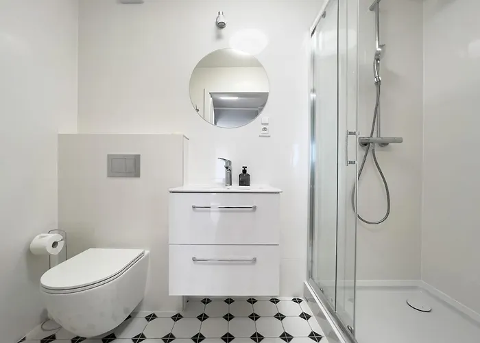 Vincent Darlowek Apart Otel 4*